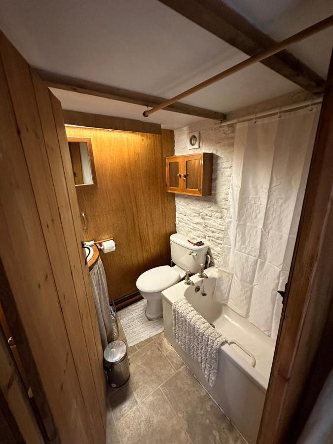 Quirky Tiny In Moors Holiday home *