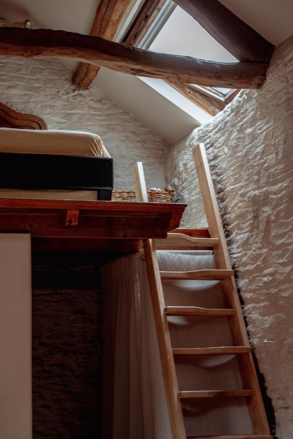 Quirky Tiny In Moors Holiday home *